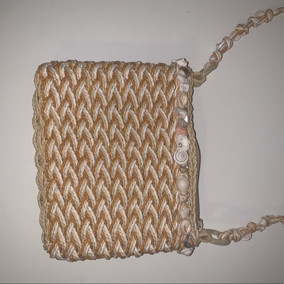 Vintage Seashell Bag - Picture 3 of 3
